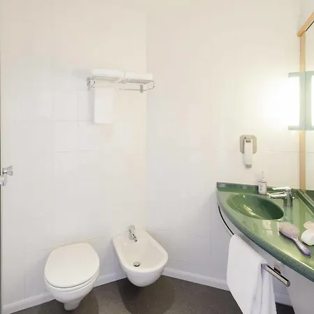 Hotel Ibis Fiera 3*
