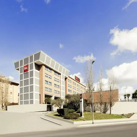 Hotel Ibis Fiera 3*