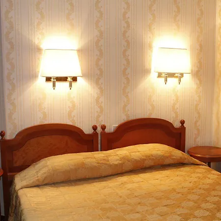 Lh Grand Hermitage