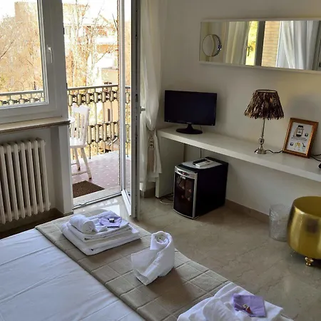Rome&suites Bed & Breakfast 2*