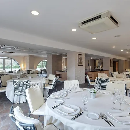 Hotel Occidental Aran Park 4*