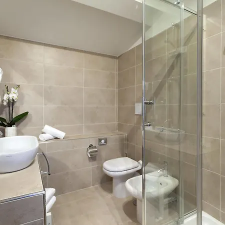 Apartment Oriana Homel Rome