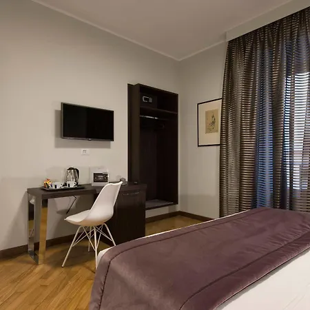 Hotel Trevi Palace Roma