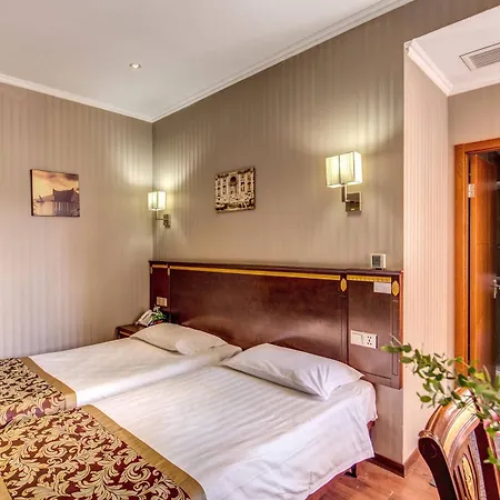 Rome Love Hotel
