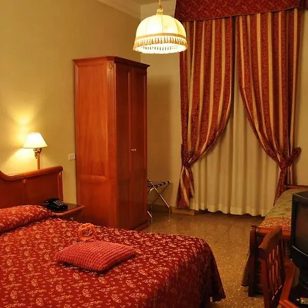 Hotel Sandra Rom