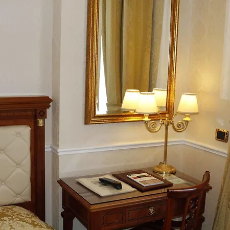 Pinciana 4*