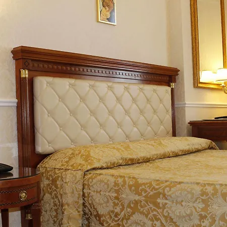 Pinciana Hotel