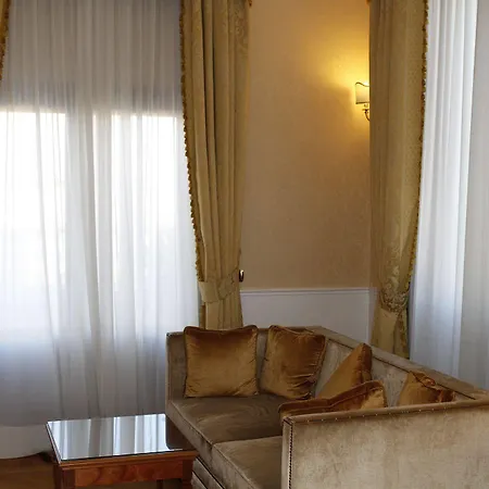 Hotel Pinciana