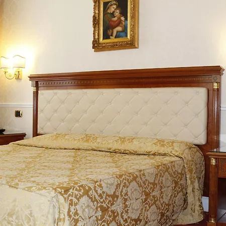 Pinciana 4*