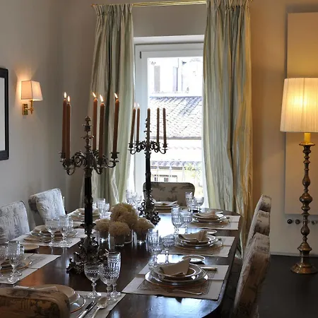 Maison d'hôtes La Scelta Di Goethe - Luxury Rome