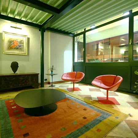 Carlo Magno Hotel 3*