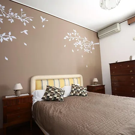 Anastasio II Bed & Breakfast Bed & Breakfast Rome