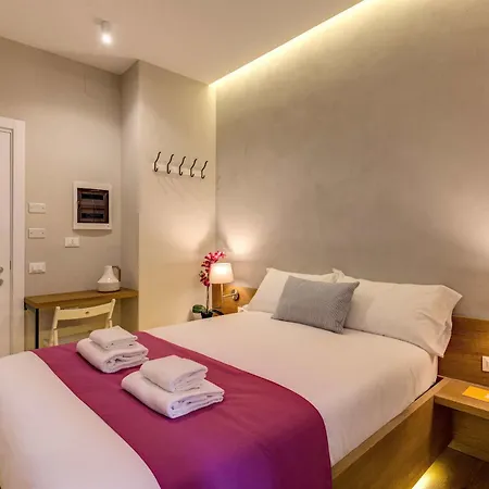 The Spanish Campo De' Fiori 3*