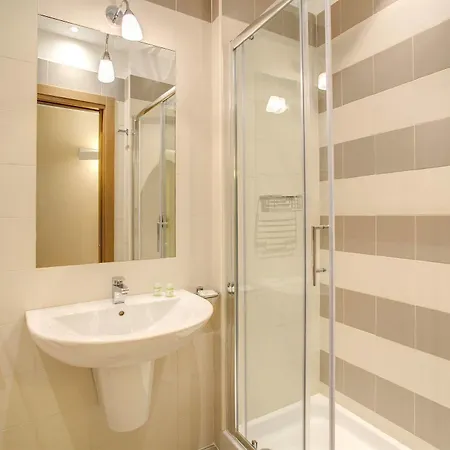 Floor Navona Guest house 2*