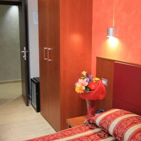 أجنحة بوناروتي فندق مبيت وإفطار 3*