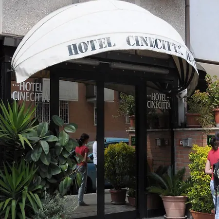 Hotel Cinecitta