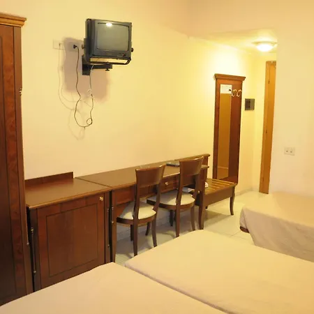 Hotel Cinecitta