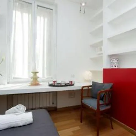 Apartment Karol Rome