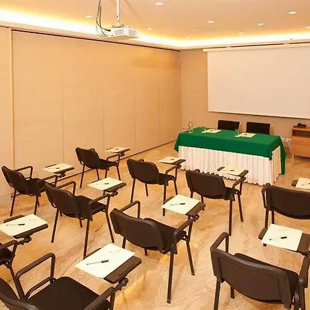 Piccolo Borgo 3* Rome