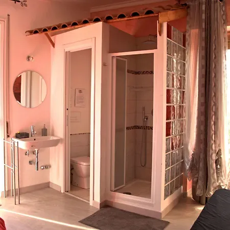 B&B Movie Home