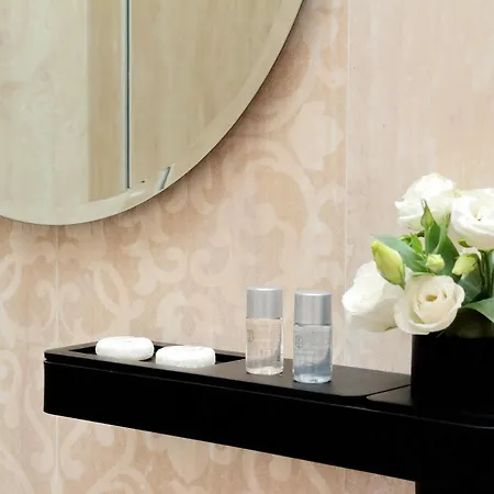 Bq House Colosseum Luxury Rooms 3* Rome
