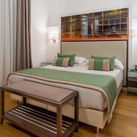 Les Diamants Spanish Steps Otel Roma