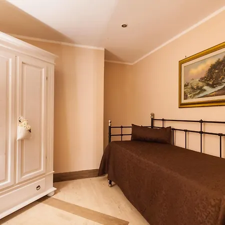 Hotel La Residenza Del Piccolo Lord *