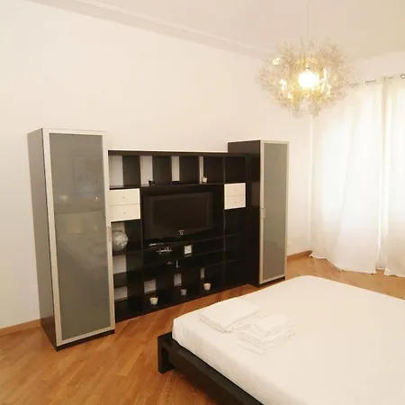 Le Del Vaticano Apartment *