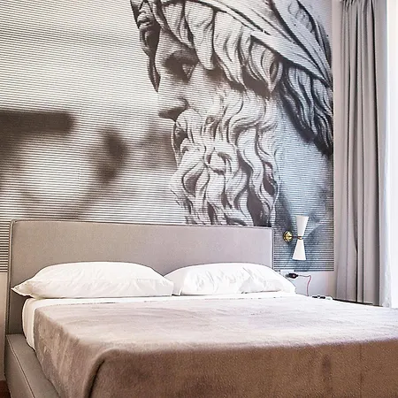 Milizie 76 Gallery Rome