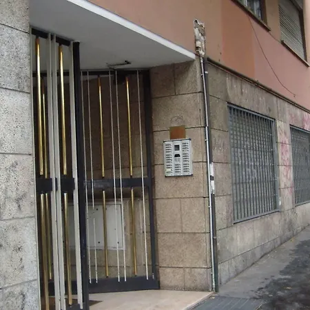 Alojamento de Acomodação e Pequeno-almoço Piazza Ragusa