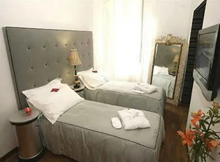 Trastevere Relais Hotel