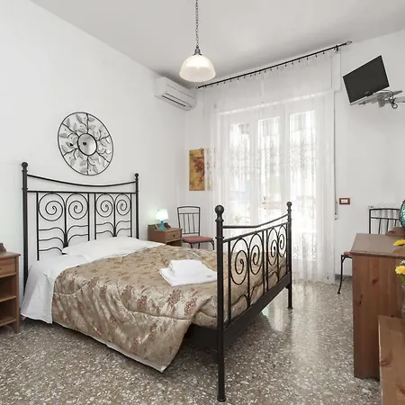 Bed & Breakfast A For Rome