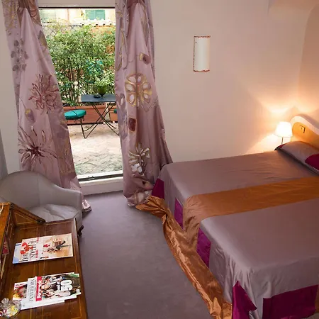 Bed & Breakfast Buonanotte Garibaldi 2*
