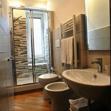Bed & Breakfast Residenza Matteucci 2*