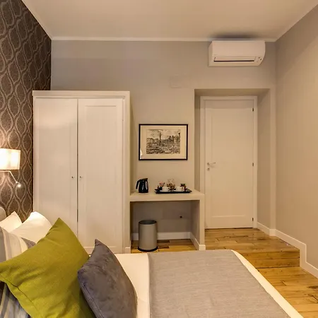 Hotel Tlv Navona 3*