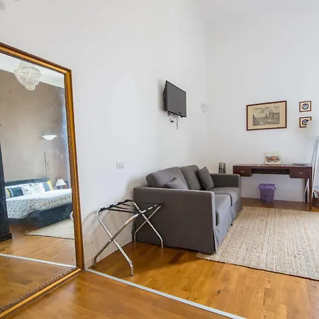 Urban Pine Rooms Guest house Rome