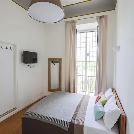 Urban Pine Rooms Guest house Rome