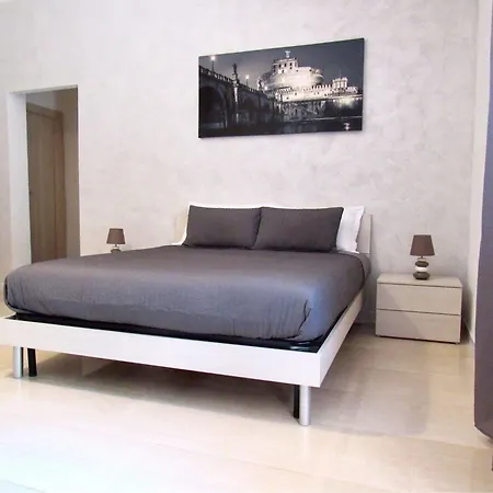 Roema Guest house 2*