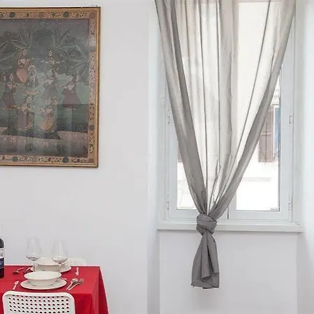 Apartment Via Giovanni Battista Bodoni * Rom