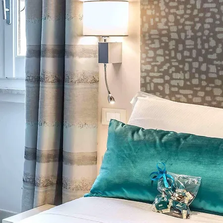 Barberini Luxury Bed & Breakfast 3*