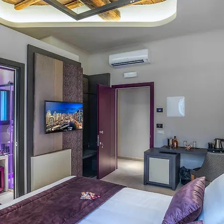 Barberini Luxury Bed & Breakfast 3*