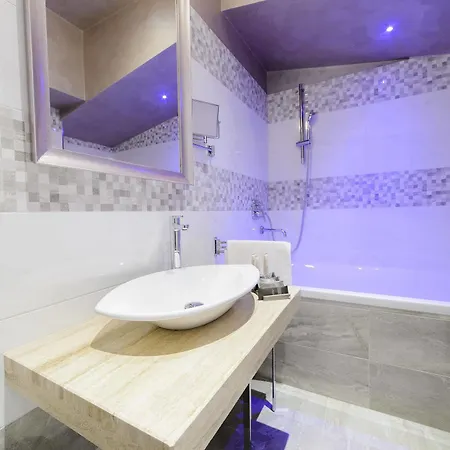Vespasiano 4* Rome