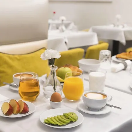Hotel Residenza Flaminio Gaio *