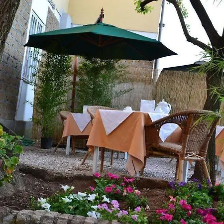 La Luna Di Bed & Breakfast