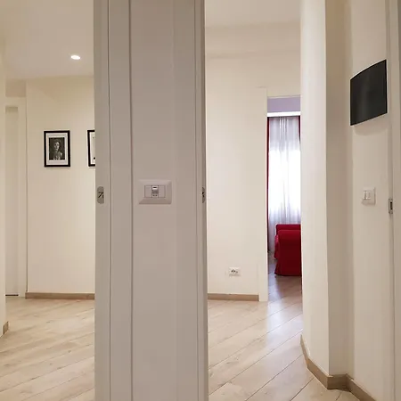 Bed & Breakfast Domus Barberini 2*