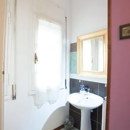 Eva Guest house *