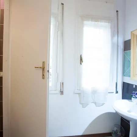 Eva Guest house
