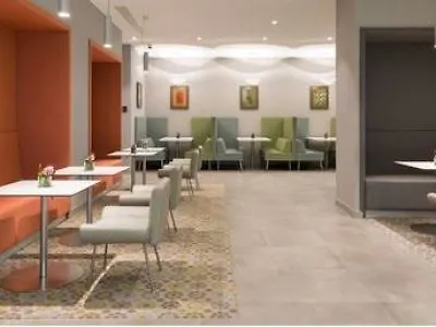 Hampton By Hilton East 3* Roma