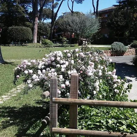Relais La Canfora 2* Rome