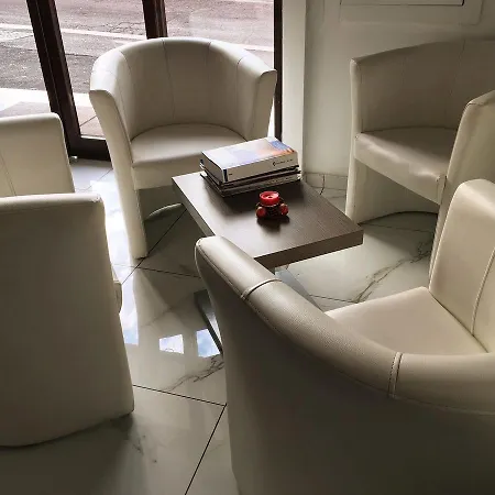 Tiburtina Holiday Guest house